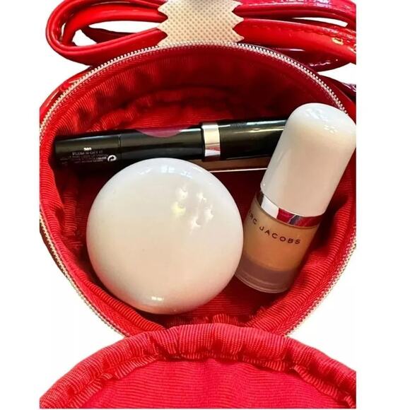 Marc Jacobs Red Patent Leather Crossbody Bag, New with Tag MSRP $98 - Picture 9 of 10